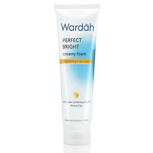 Wardah Perfect Bright Creamy Foam Oil Control