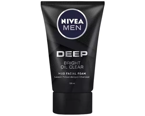 Sabun Muka Pria Untuk Kulit Berminyak dan Kusam, Nivea Men Deep Bright Oil Clear Mud Facial Foam